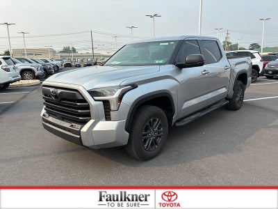 2025 Toyota Tundra 4WD 4WD SR5 CrewMax 5.5' Bed (SE)