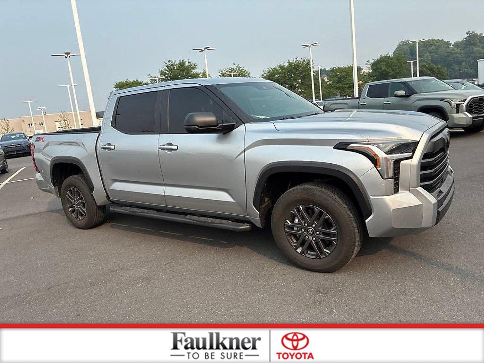 2025 Toyota Tundra 4WD 4WD SR5 CrewMax 5.5' Bed (SE)