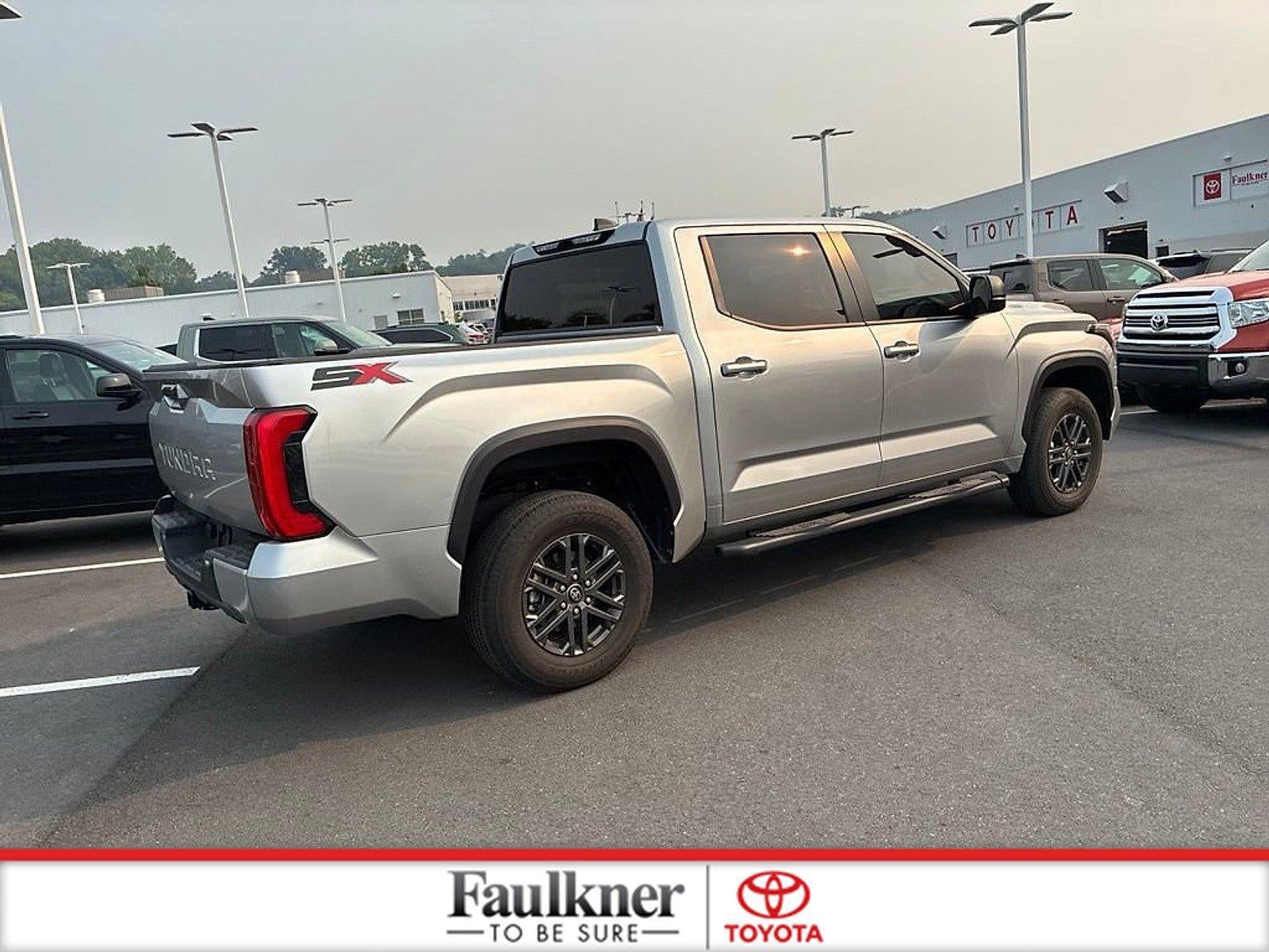2025 Toyota Tundra 4WD 4WD SR5 CrewMax 5.5' Bed (SE)