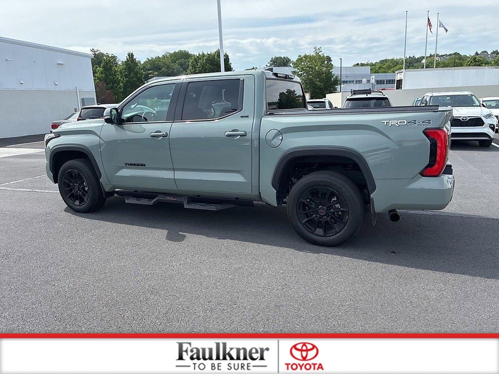 2023 Toyota Tundra 4WD 4WD SR5 CrewMax 5.5' Bed (SE)