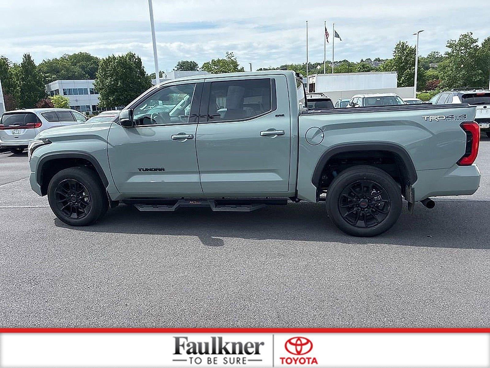 2023 Toyota Tundra 4WD 4WD SR5 CrewMax 5.5' Bed (SE)