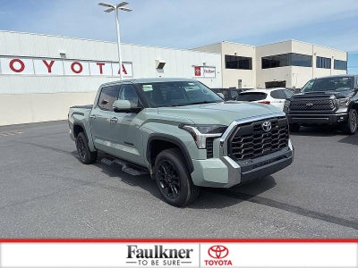 2023 Toyota Tundra 4WD 4WD SR5 CrewMax 5.5' Bed (SE)