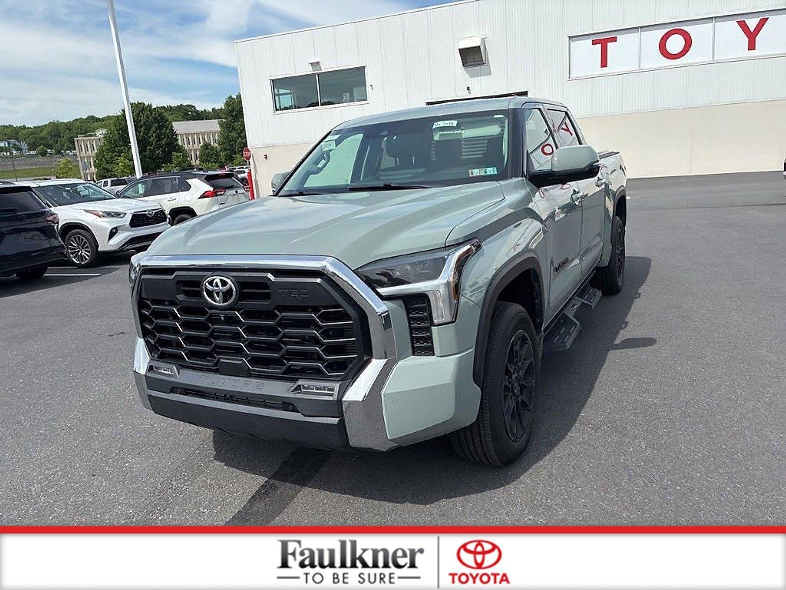 2023 Toyota Tundra 4WD 4WD SR5 CrewMax 5.5' Bed (SE)