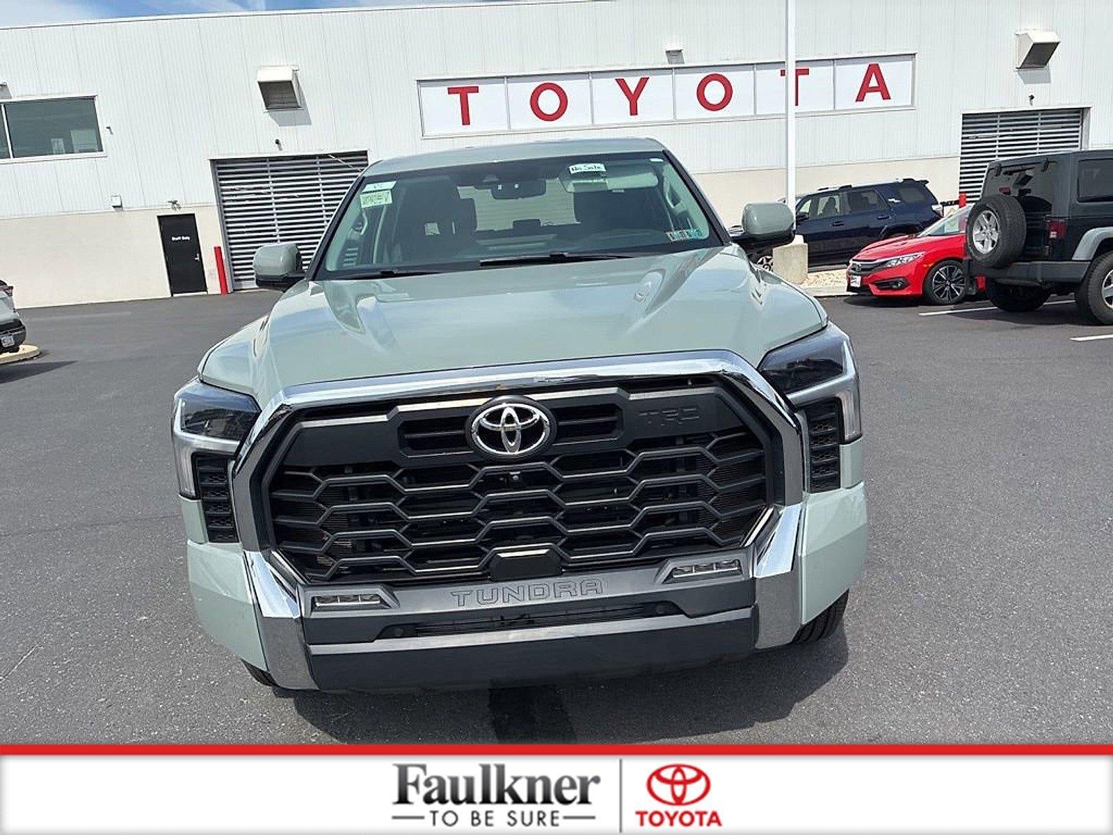 2023 Toyota Tundra 4WD 4WD SR5 CrewMax 5.5' Bed (SE)