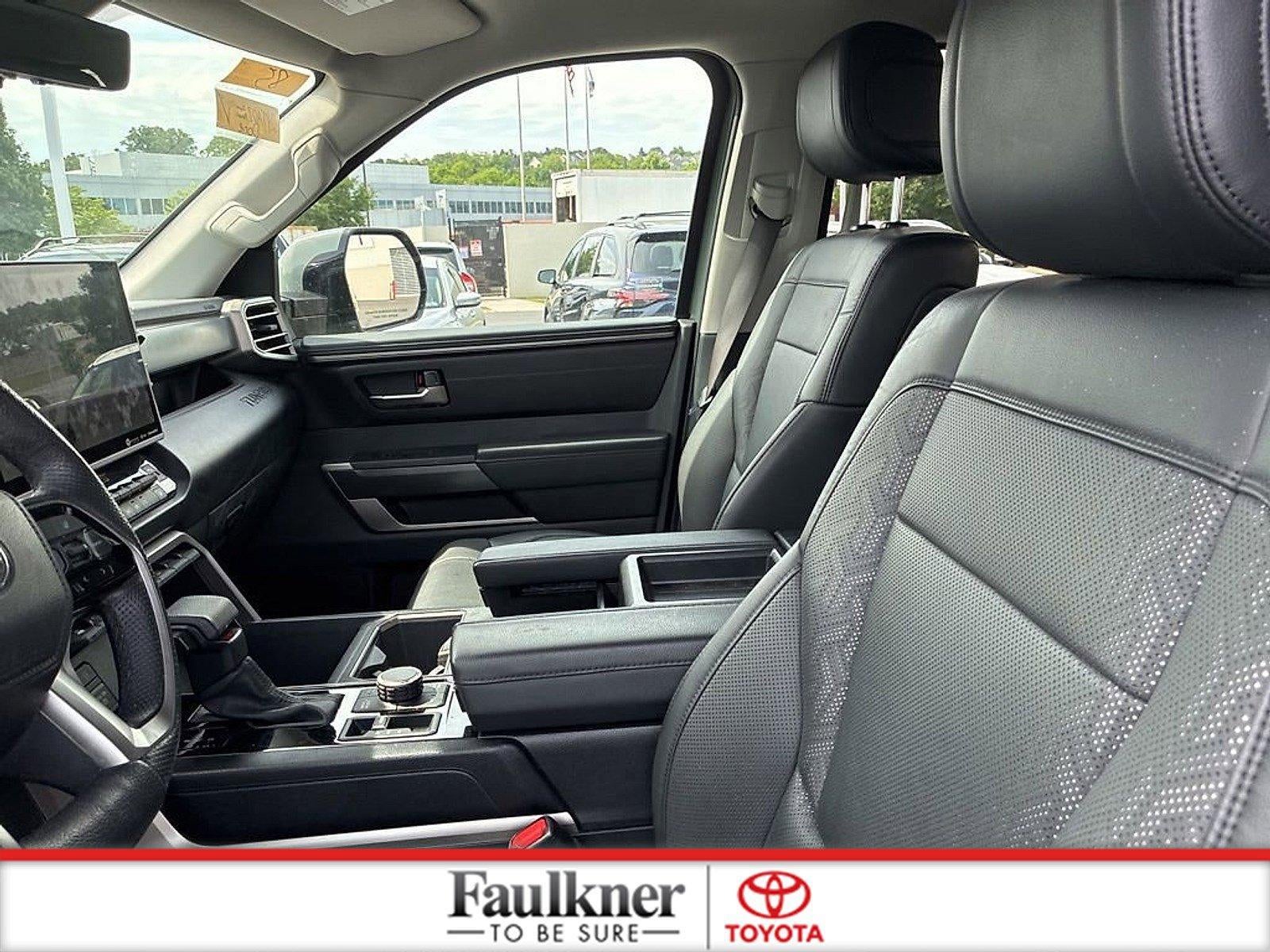 2023 Toyota Tundra 4WD 4WD SR5 CrewMax 5.5' Bed (SE)