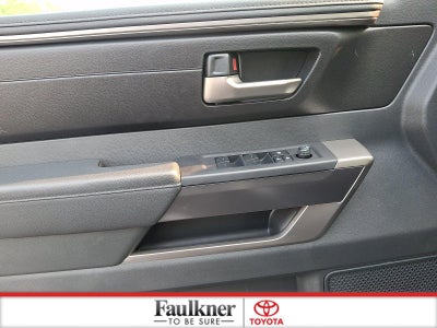 2025 Toyota Tundra 4WD 4WD SR5 CrewMax 5.5' Bed (SE)