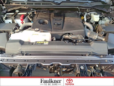 2025 Toyota Tundra 4WD 4WD SR5 CrewMax 5.5' Bed (SE)