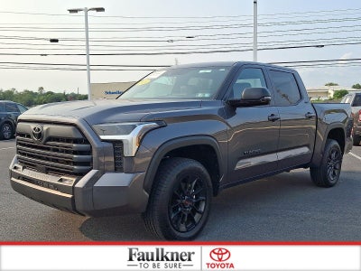 2025 Toyota Tundra 4WD 4WD SR5 CrewMax 5.5' Bed (SE)