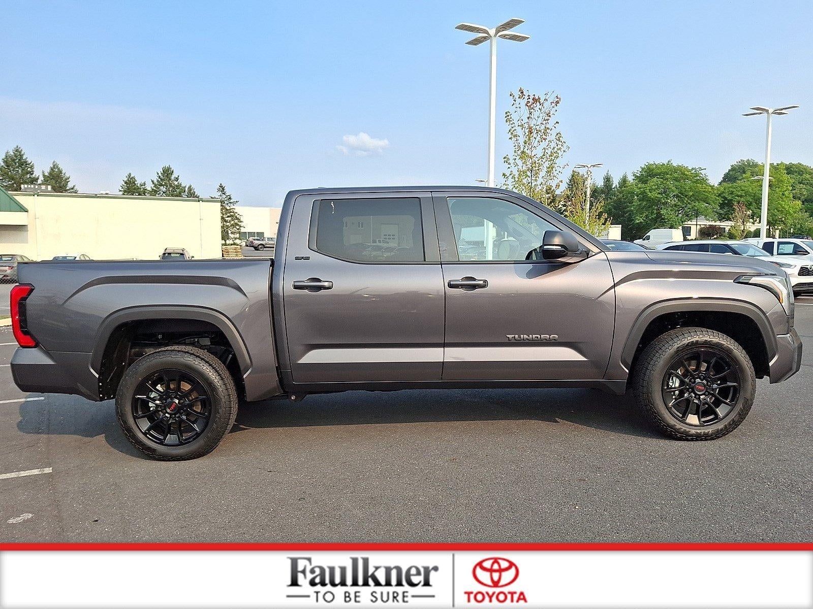 2025 Toyota Tundra 4WD 4WD SR5 CrewMax 5.5' Bed (SE)