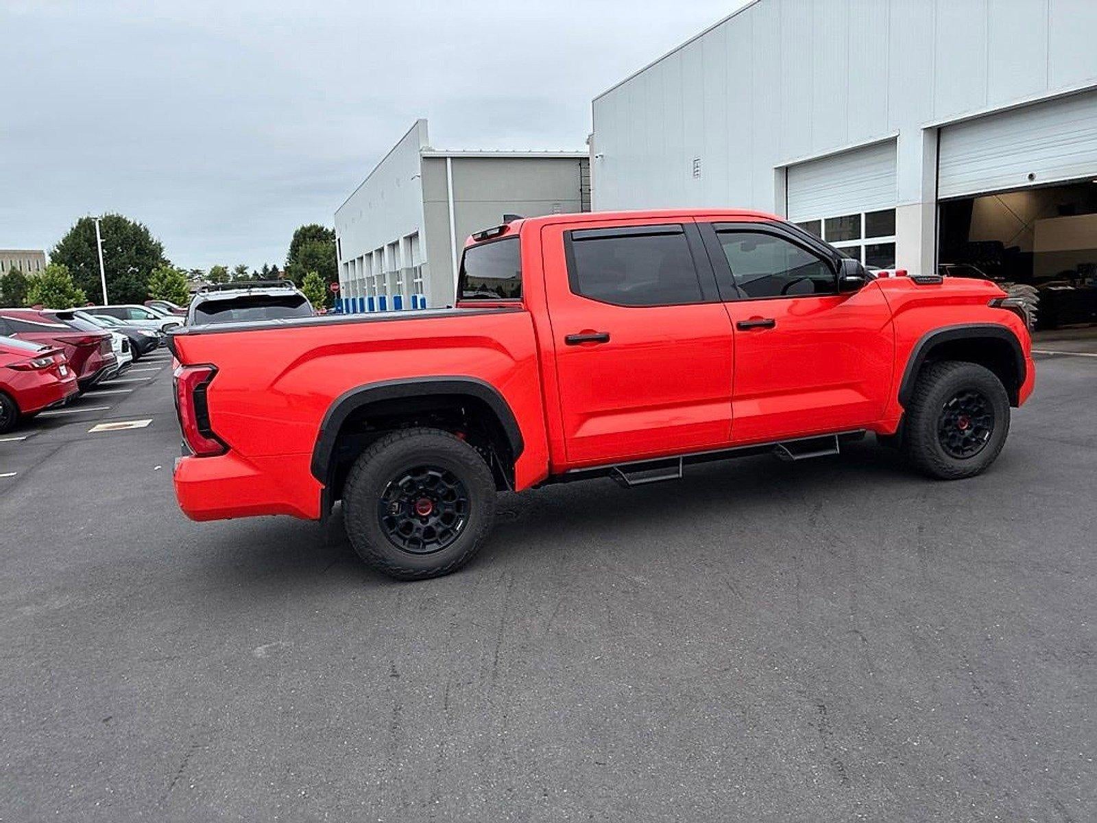 2023 Toyota Tundra 4WD 4WD TRD Pro Hybrid CrewMax 5.5' Bed (Natl)