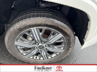 2023 Toyota Tundra 4WD 4WD Capstone Hybrid CrewMax 5.5' Bed (Natl)
