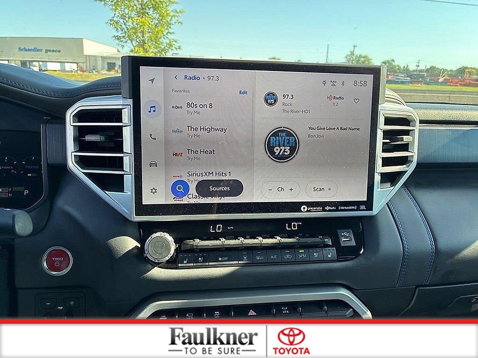 2024 Toyota Tundra 4WD 4WD Platinum Hybrid CrewMax 5.5' Bed (Natl)
