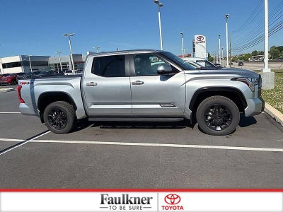 2024 Toyota Tundra 4WD 4WD Platinum Hybrid CrewMax 5.5' Bed (Natl)