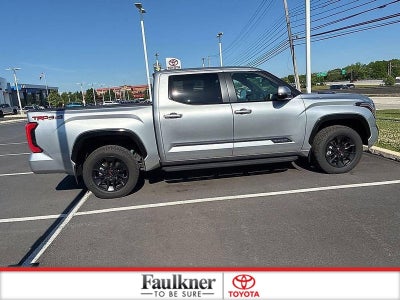 2024 Toyota Tundra 4WD 4WD Platinum Hybrid CrewMax 5.5' Bed (Natl)