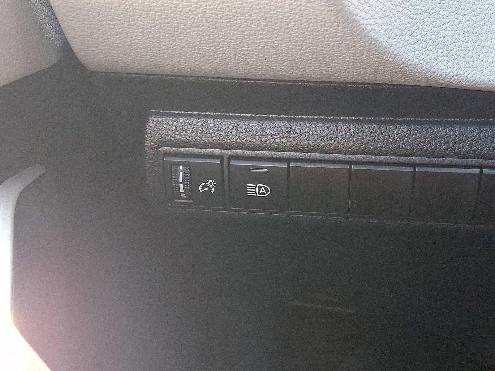 2025 Toyota Corolla FX CVT (Natl)