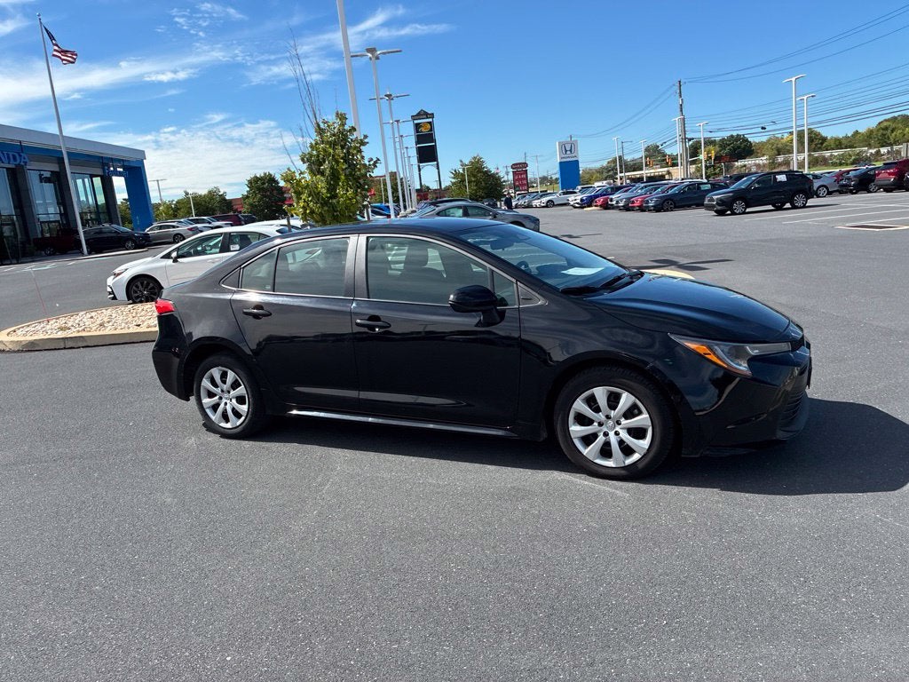 2025 Toyota Corolla LE CERTIFIED