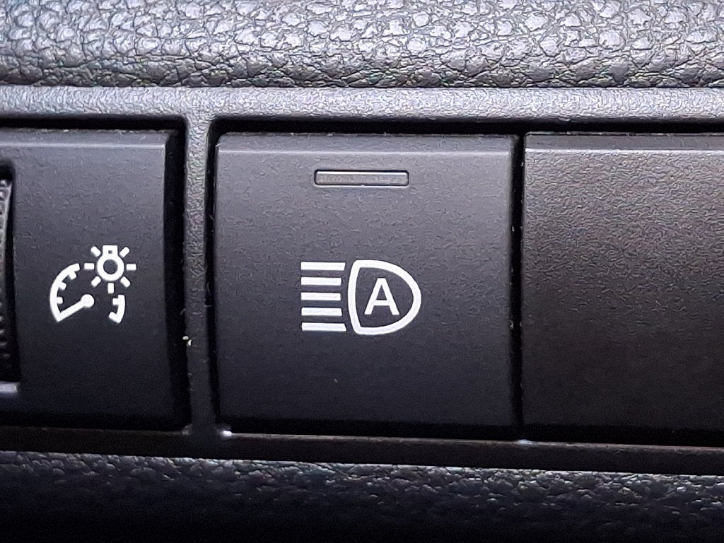 2025 Toyota Corolla LE CERTIFIED