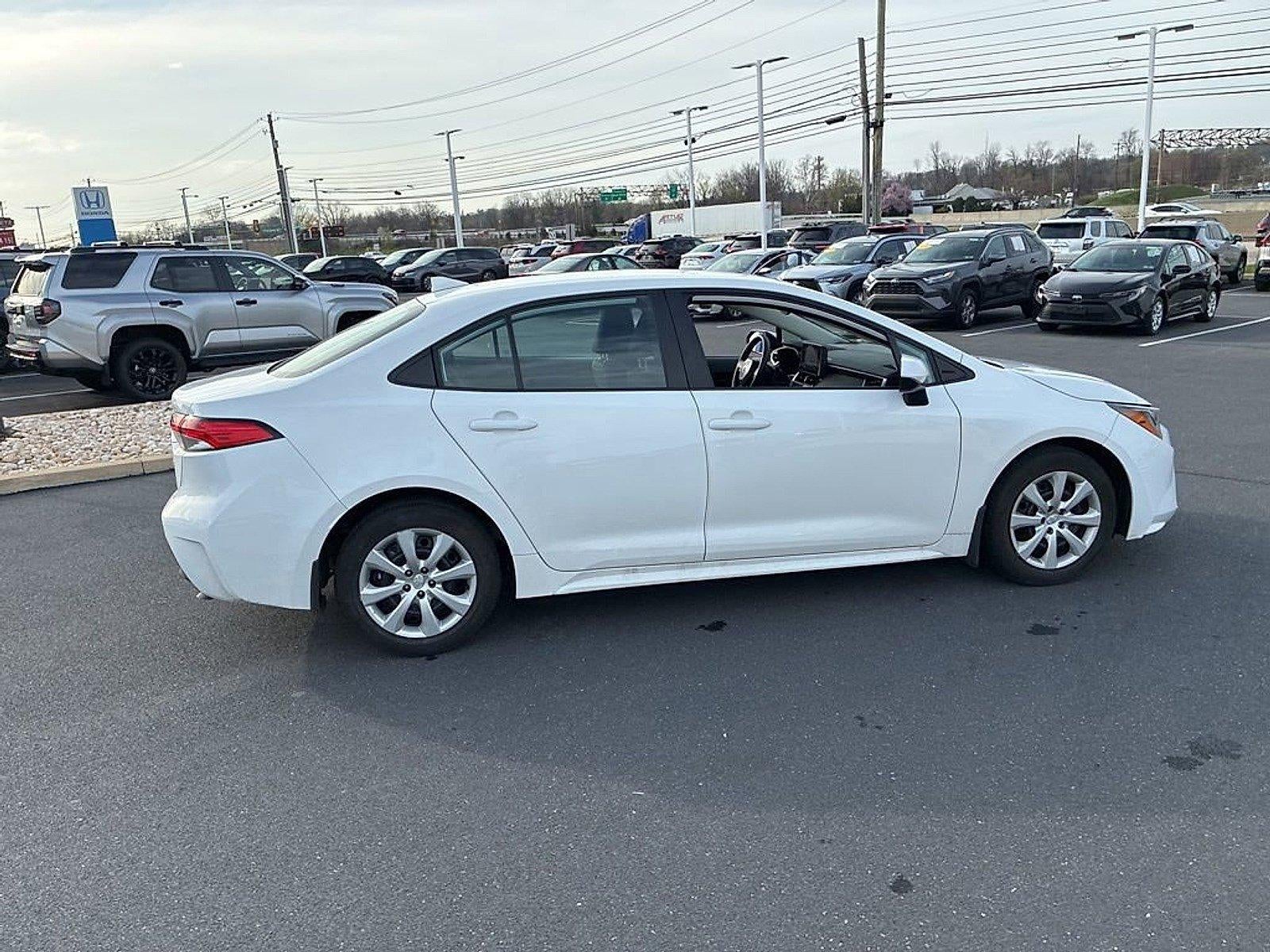 2025 Toyota Corolla LE CVT (Natl)