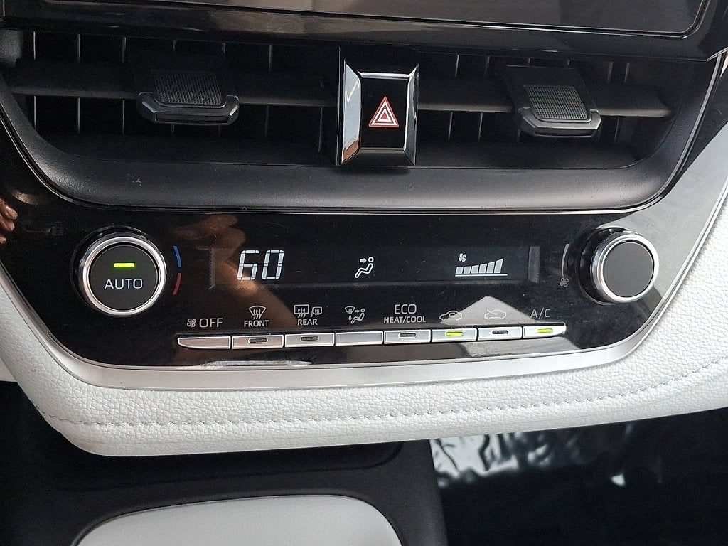 2025 Toyota Corolla SE CERTIFIED
