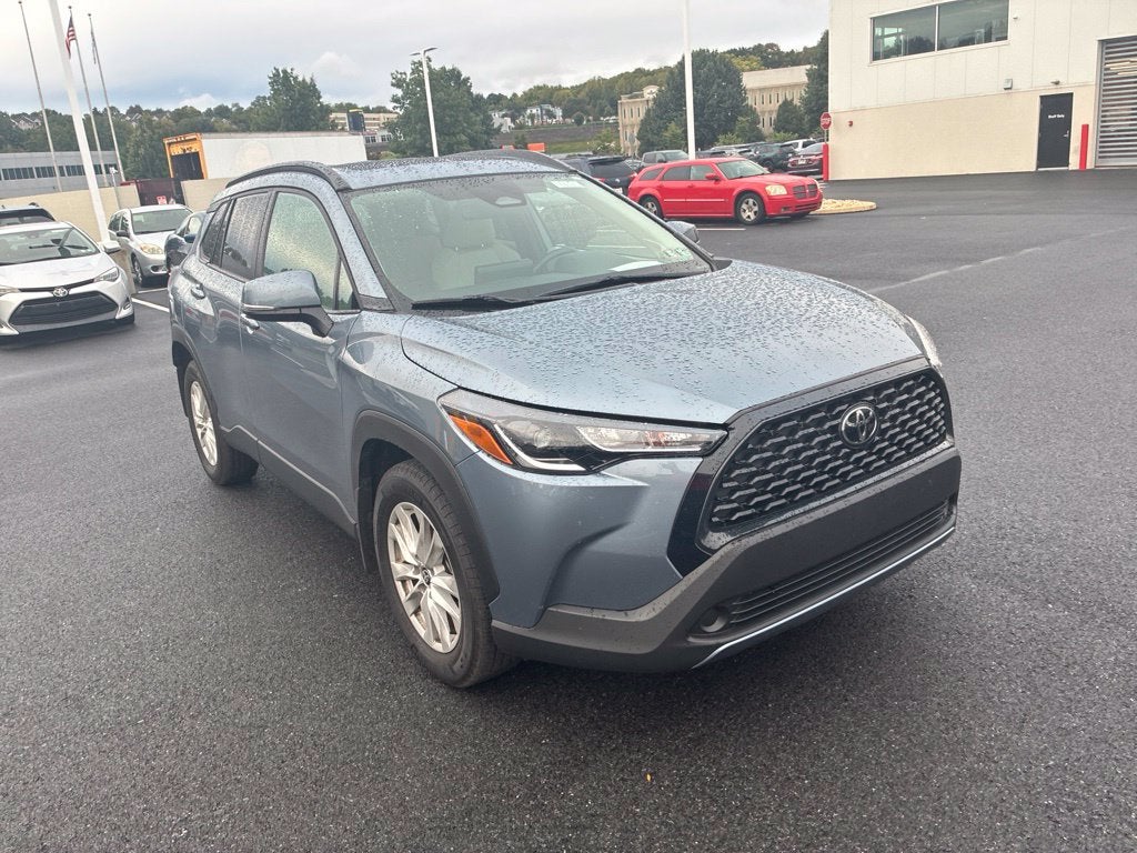 2024 Toyota Corolla Cross LE CERTIFIED