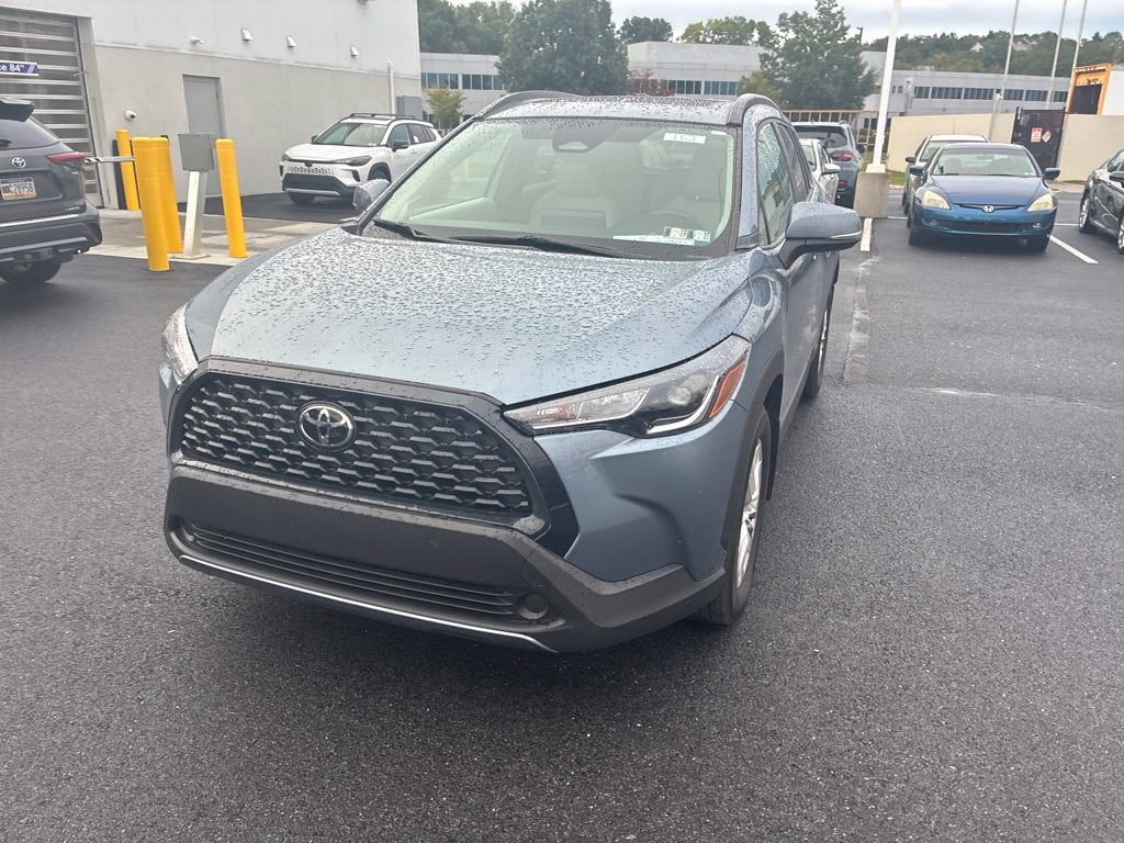 2024 Toyota Corolla Cross LE CERTIFIED