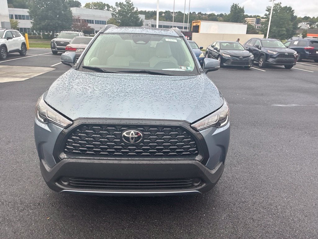 2024 Toyota Corolla Cross LE CERTIFIED