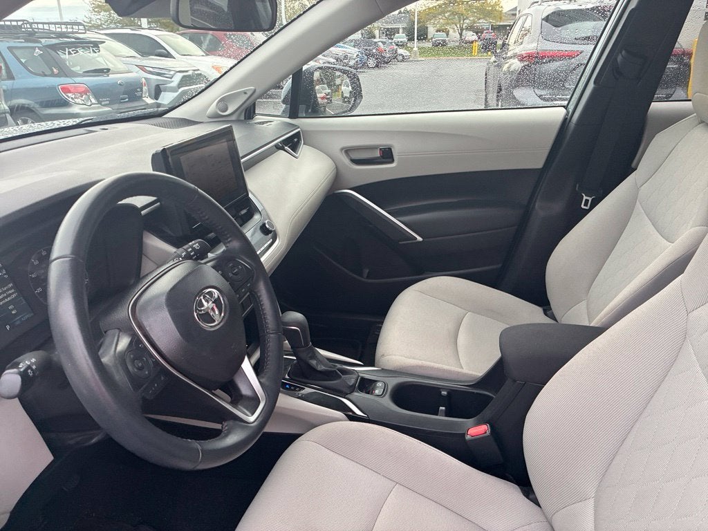 2024 Toyota Corolla Cross LE CERTIFIED