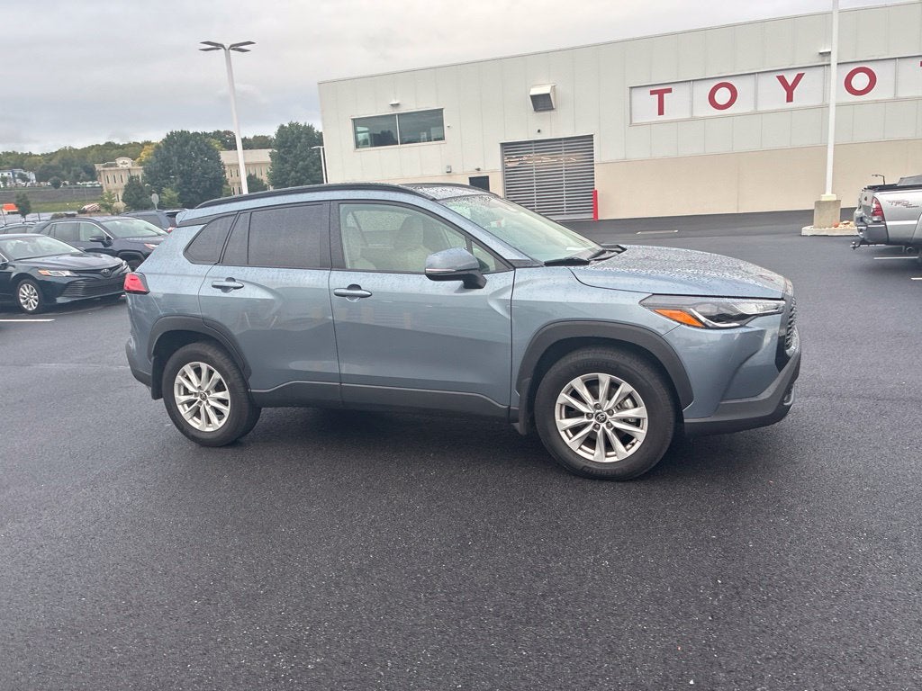 2024 Toyota Corolla Cross LE CERTIFIED