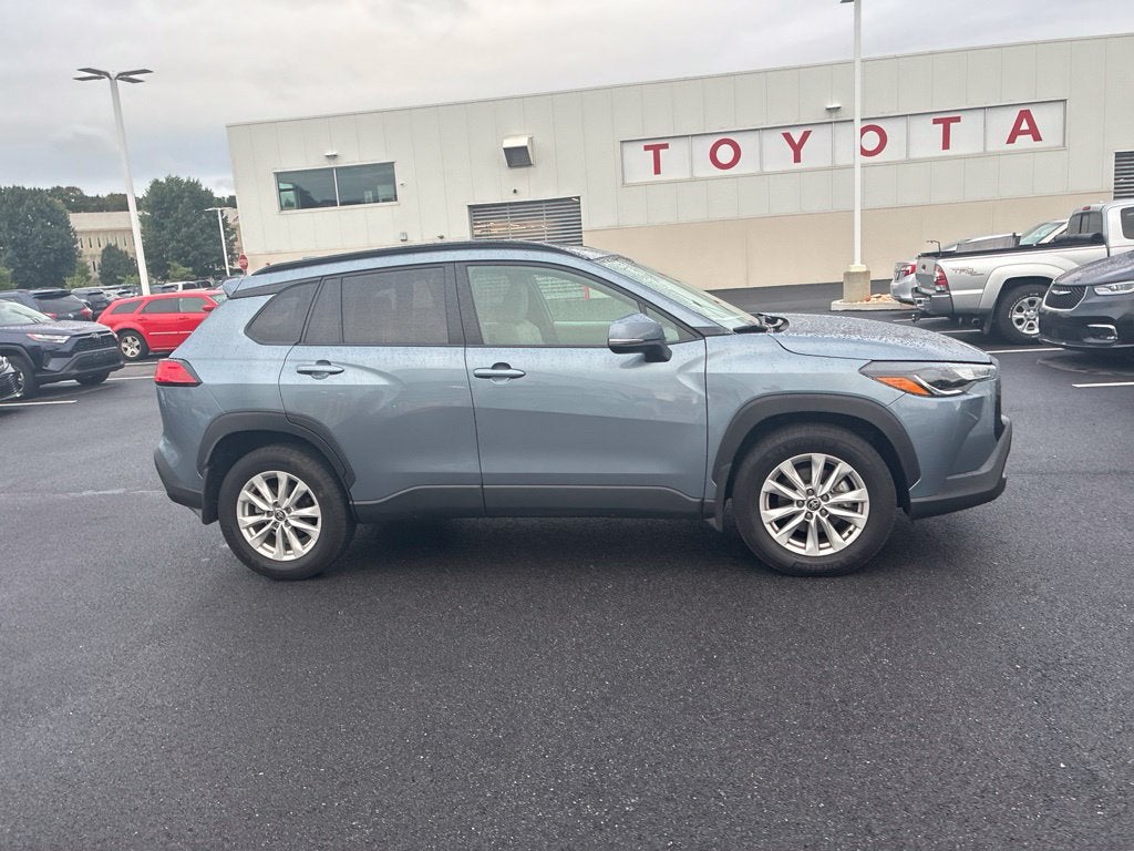 2024 Toyota Corolla Cross LE CERTIFIED