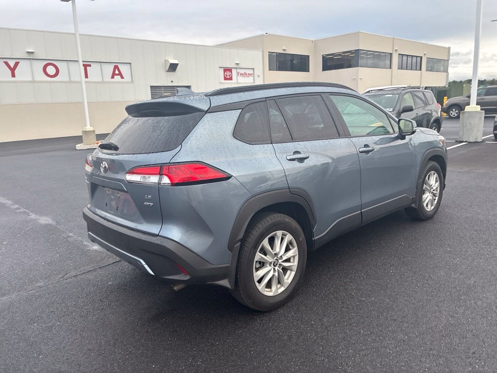 2024 Toyota Corolla Cross LE CERTIFIED