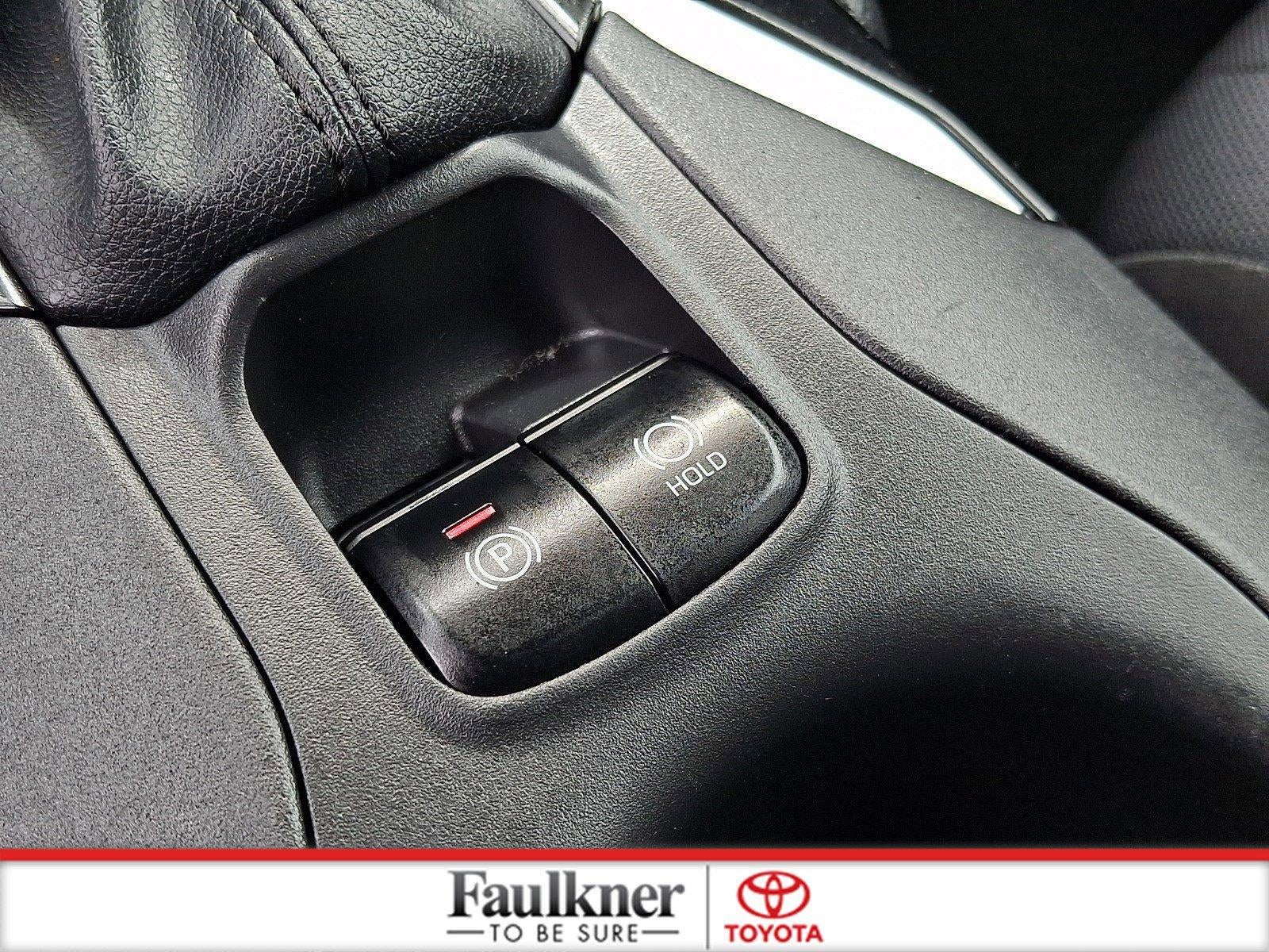 2025 Toyota Corolla Cross LE 2WD (Natl)