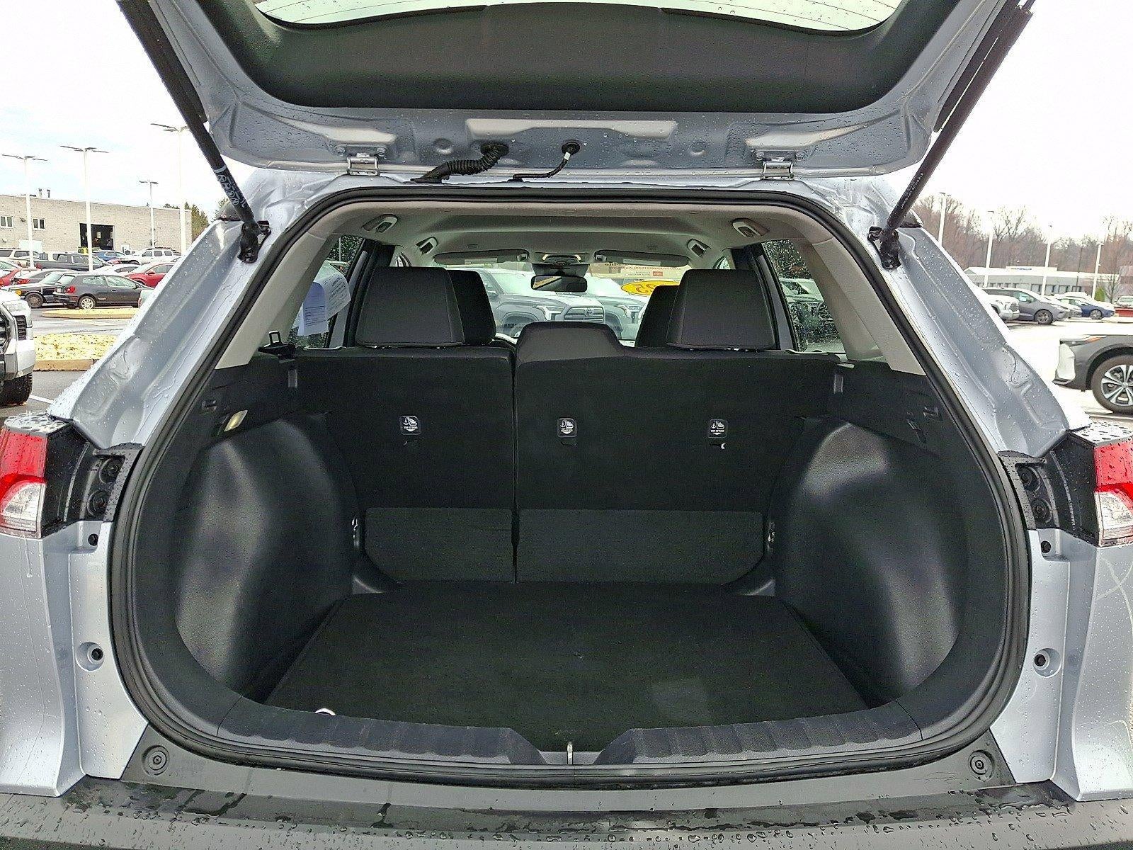 2025 Toyota Corolla Cross LE 2WD (Natl)