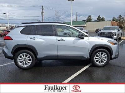 2025 Toyota Corolla Cross LE 2WD (Natl)