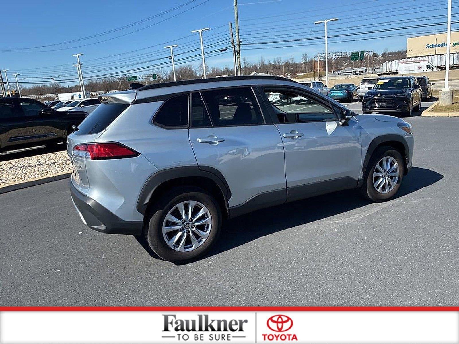 2025 Toyota Corolla Cross LE 2WD (Natl)