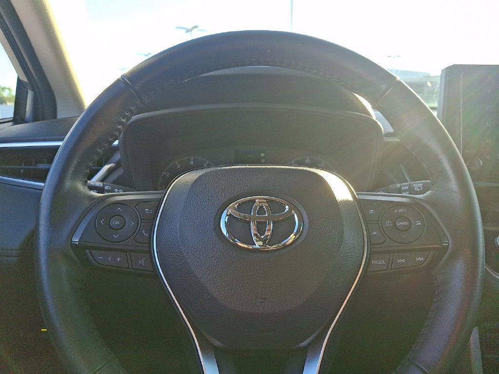 2024 Toyota Corolla Cross LE CERTIFIED