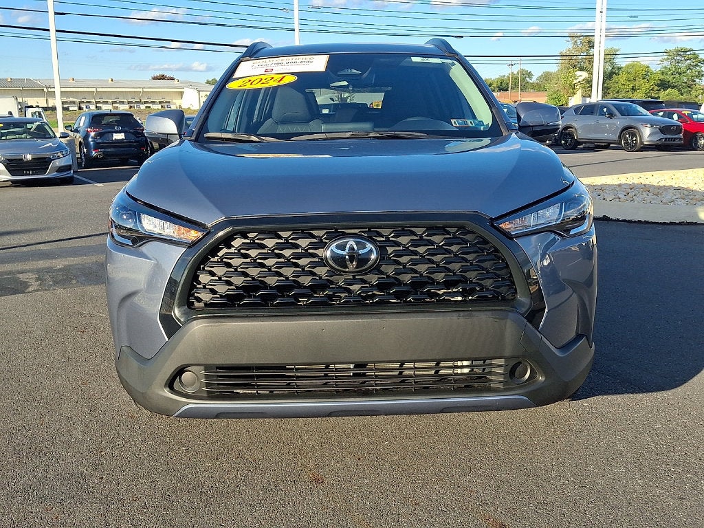 2024 Toyota Corolla Cross LE CERTIFIED