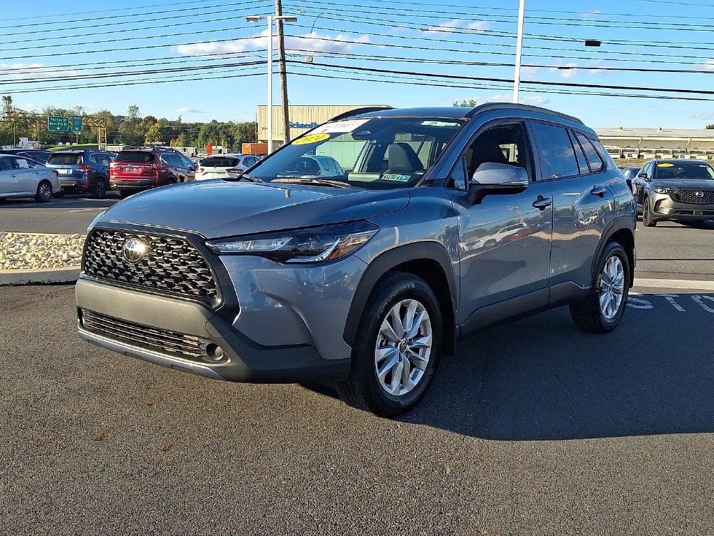 2024 Toyota Corolla Cross LE CERTIFIED