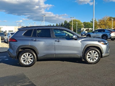 2024 Toyota Corolla Cross LE CERTIFIED