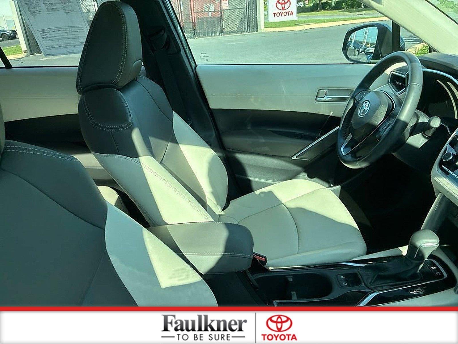 2024 Toyota Corolla Cross XLE 4WD (Natl)