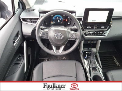 2025 Toyota Corolla Cross XLE 4WD (Natl)