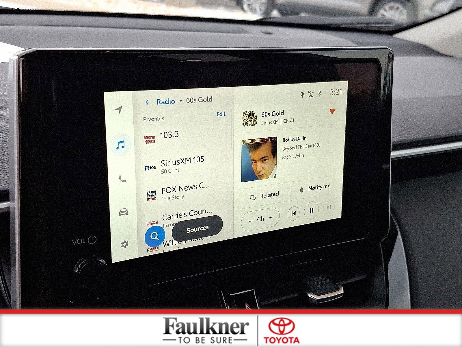 2025 Toyota Corolla Cross XLE 4WD (Natl)