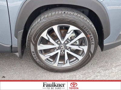 2025 Toyota Corolla Cross XLE 4WD (Natl)