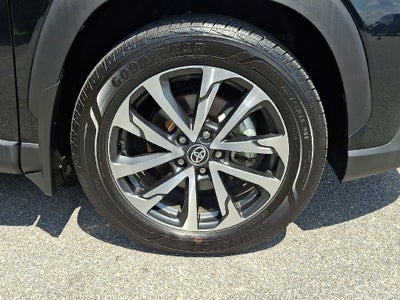 2025 Toyota Corolla Cross XLE CERTIFIED