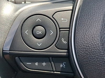 2025 Toyota Corolla Cross XLE CERTIFIED