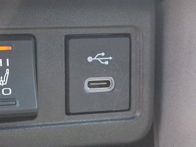2025 Toyota Corolla Cross XLE CERTIFIED