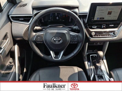 2025 Toyota Corolla Cross XLE 2WD (Natl)
