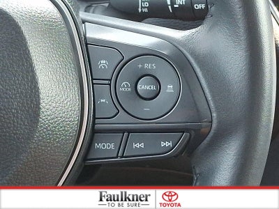 2025 Toyota Corolla Cross XLE 2WD (Natl)
