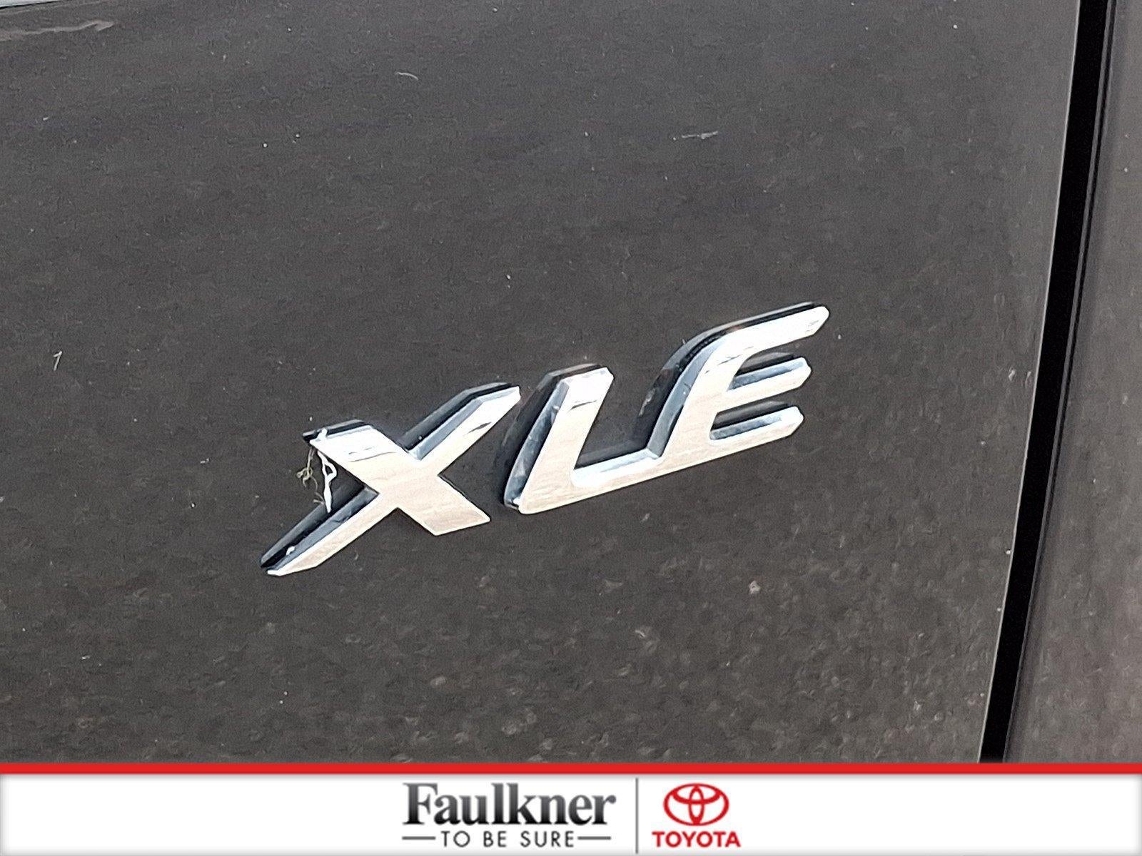 2025 Toyota Corolla Cross XLE 2WD (Natl)
