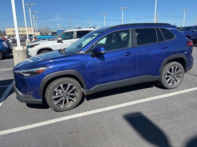 2023 Toyota Corolla Cross XLE 4WD (Natl)