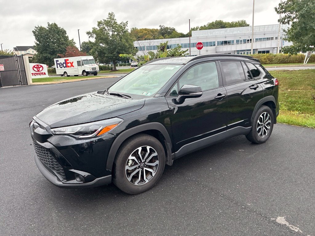 2024 Toyota Corolla Cross Hybrid SE CERTIFIED